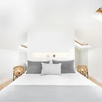Whome | Luxury Duplex Prime Location Great For Families 아파트 *