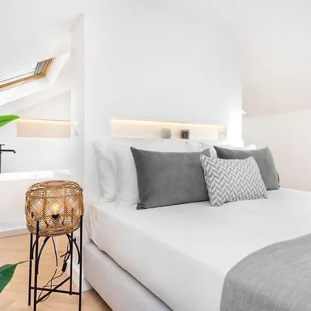 Whome | Luxury Duplex Prime Location Great For Families Appartement Lisboa