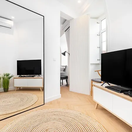 Whome | Luxury Duplex Prime Location Great For Families Appartement