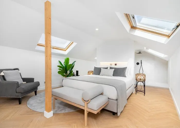 Apartamento Whome | Luxury Duplex Prime Location Great For Families *